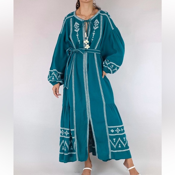 NWT! Zara Embroidered Teal Green
Cotton Tassel Midi Kaftan Dress - Size S - Picture 1 of 8